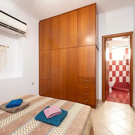 Christiana's Sweet House